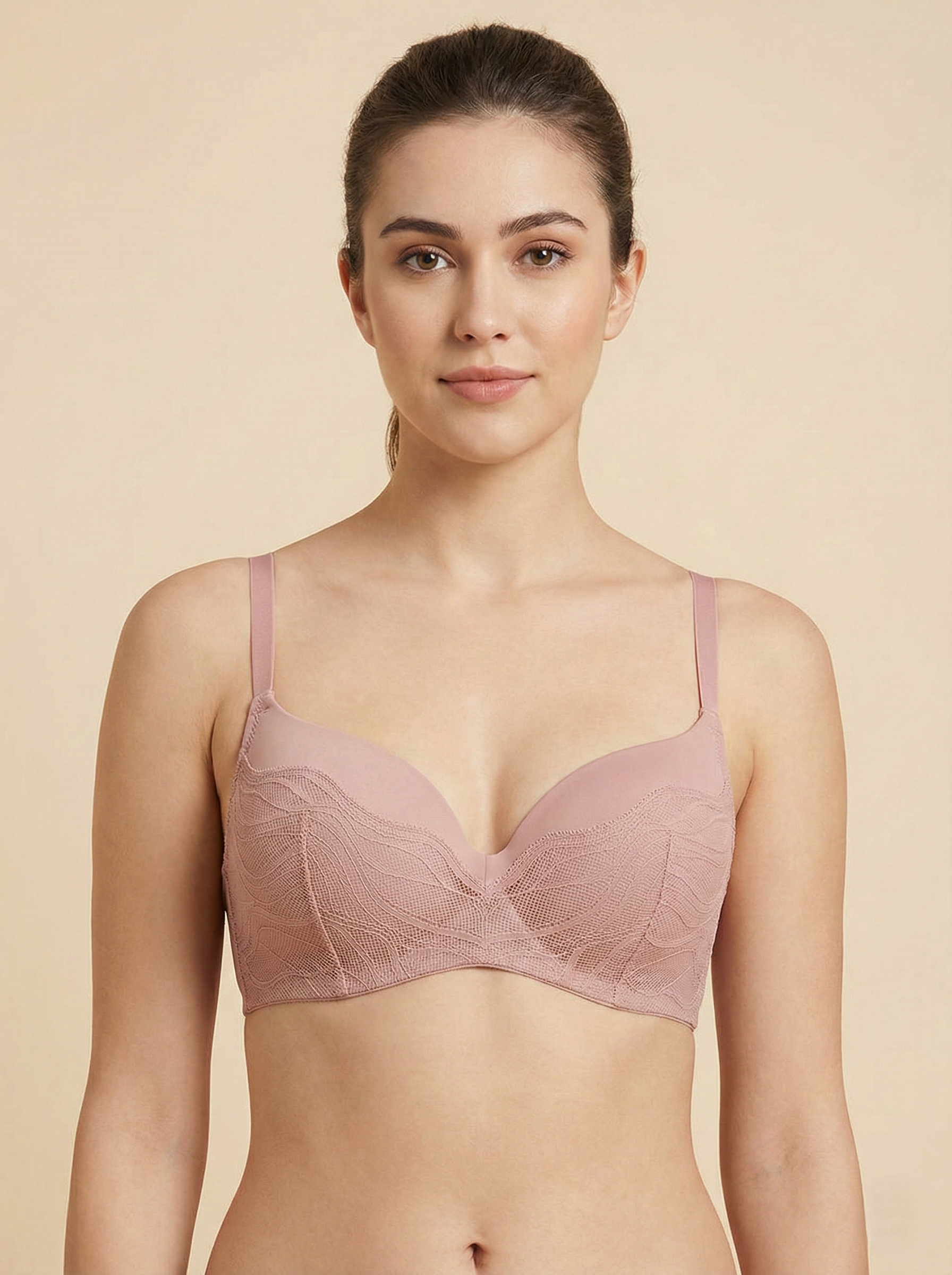 Triumph E004509 Padded Wired Bra | Lace Detail Underwired T-Shirt Bra | Smooth Lift & Shaping Sophia