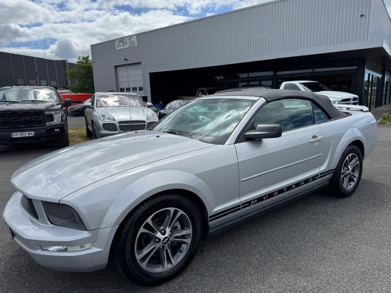 STOCK 149 - 2006 FORD MUSTANG CABRIOLET