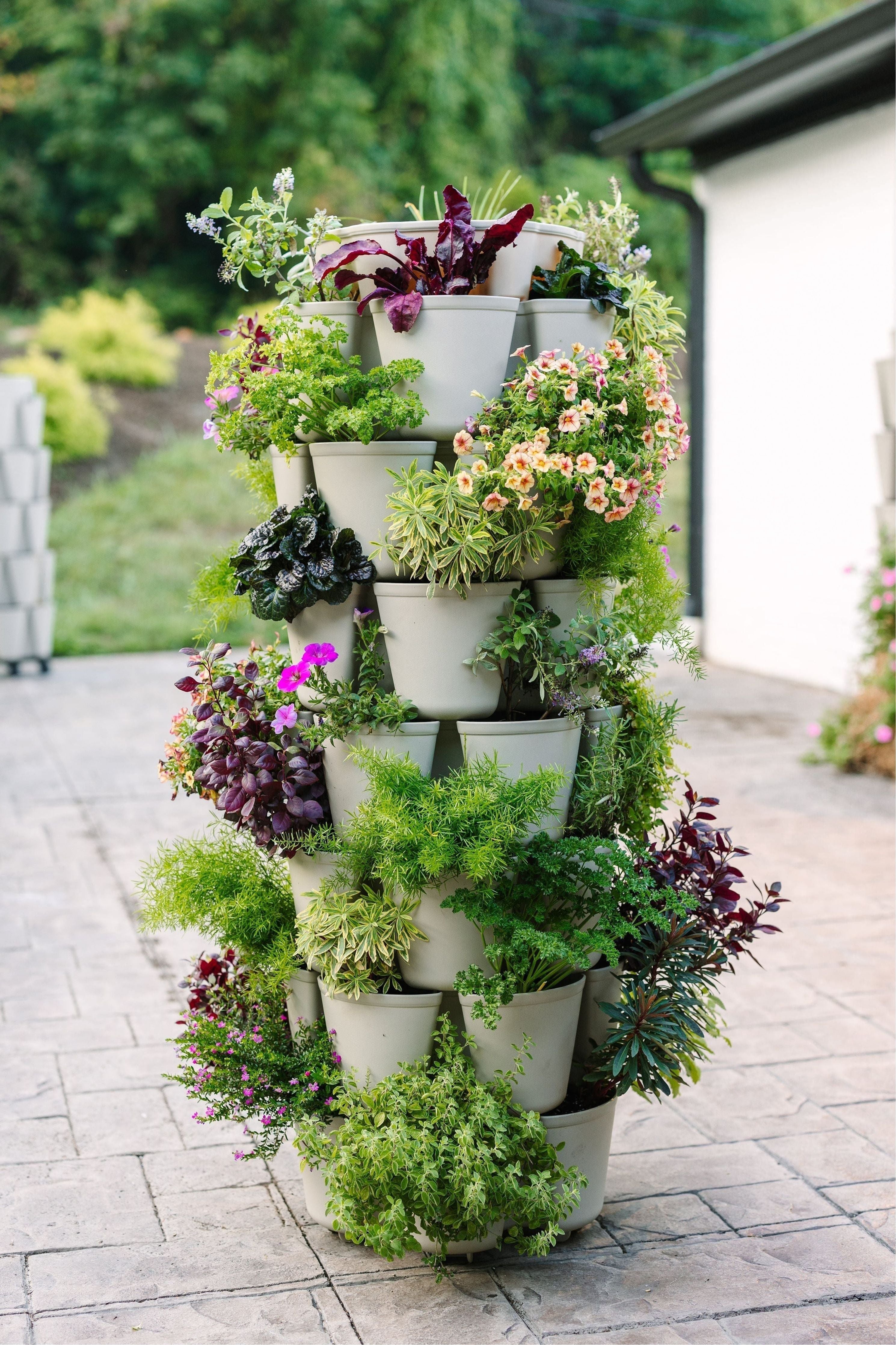 7 Tier GreenStalk Garden Leaf Vertical Planter - Basic Texture - Team Grow