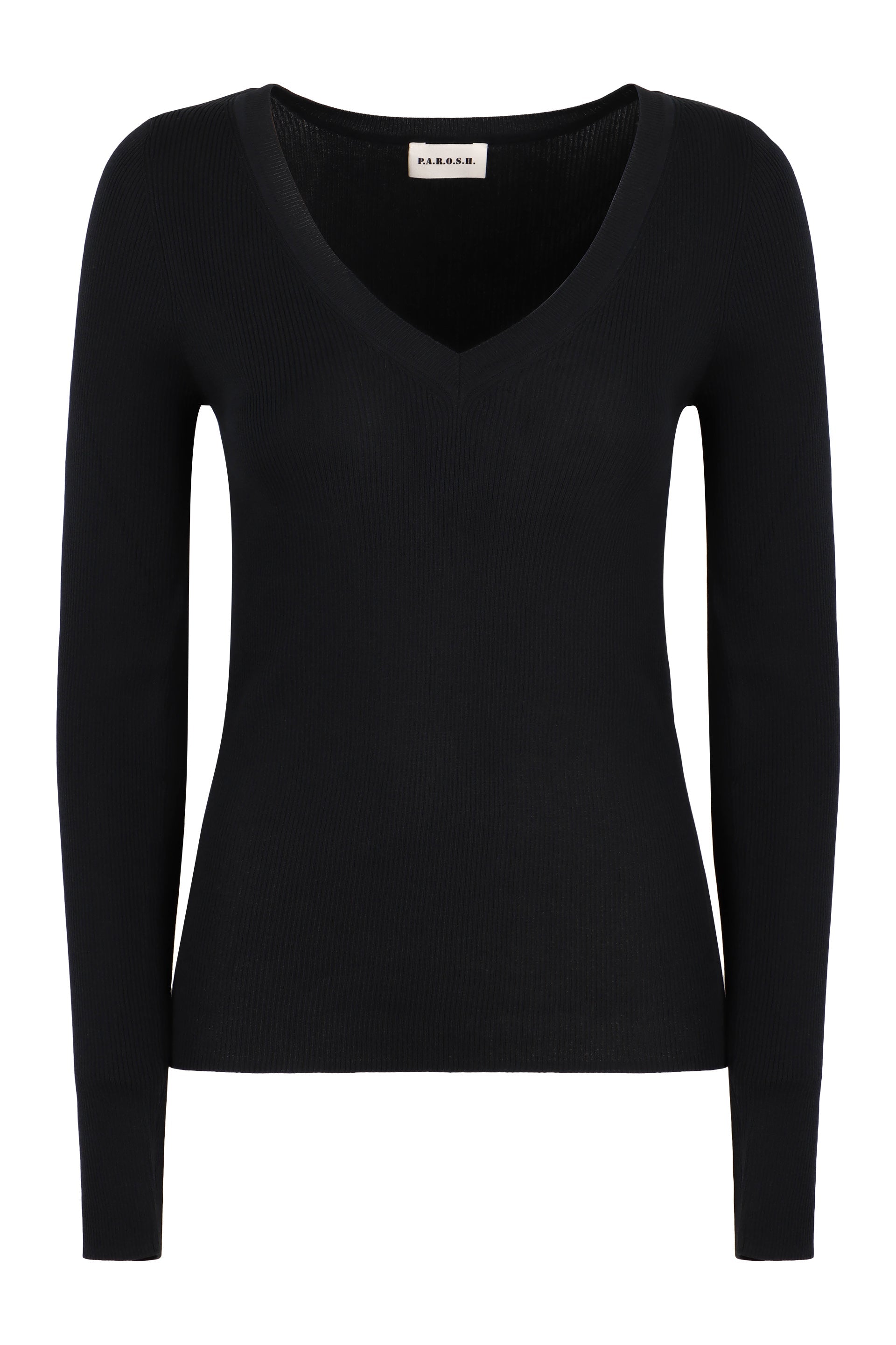 V-neck t-shirt